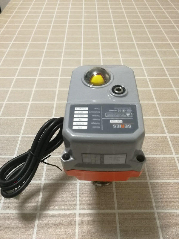 Bộ truyền động khí nén 3 vị trí với chức năng quay một phần tư cung cấp dải mô-men xoắn 10-500 Nm và xử lý bề mặt anodized